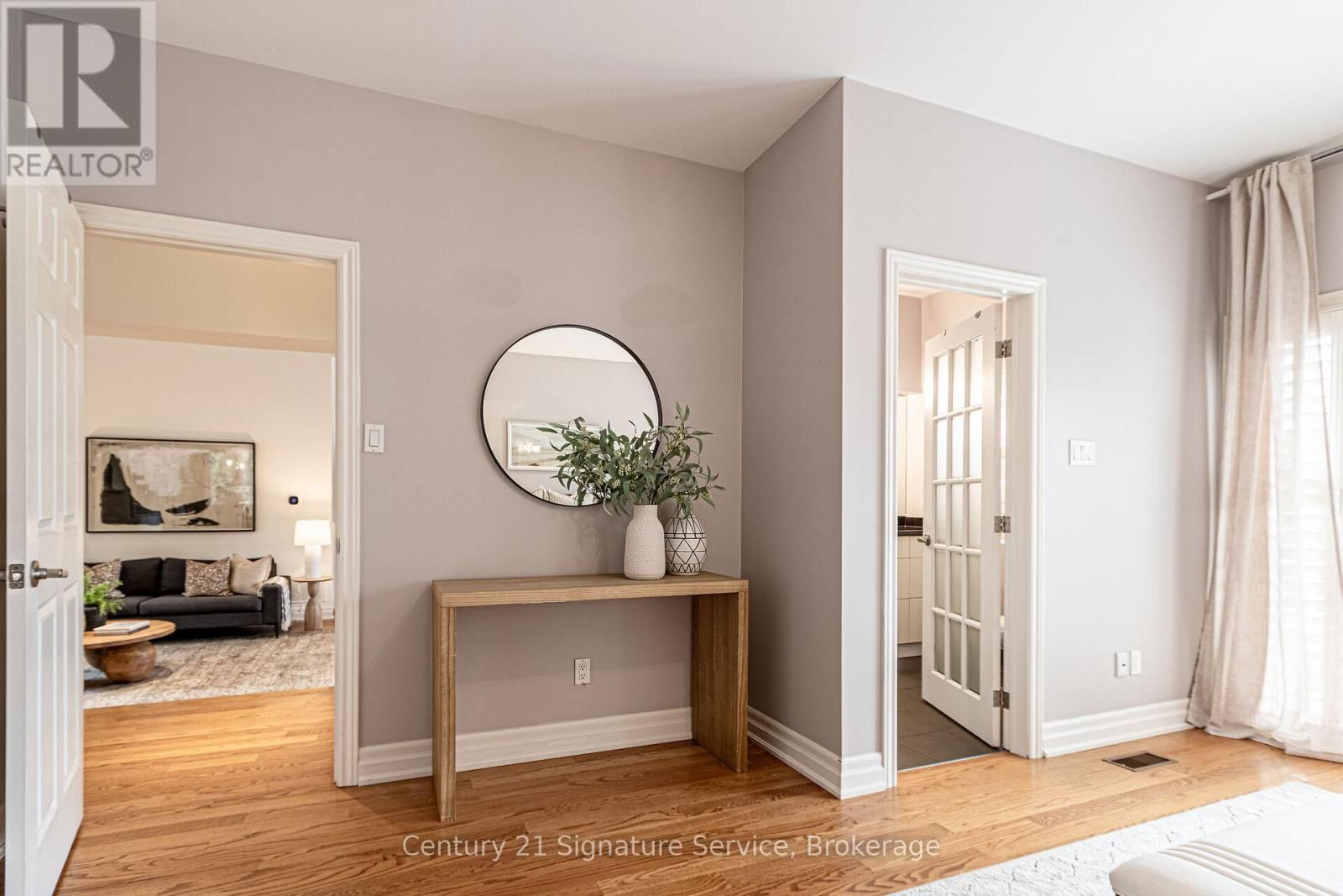 24 JOYMAR DRIVE Image 27