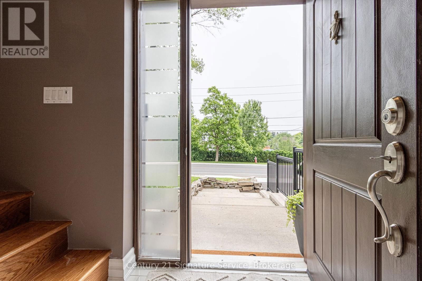 24 JOYMAR DRIVE Image 3