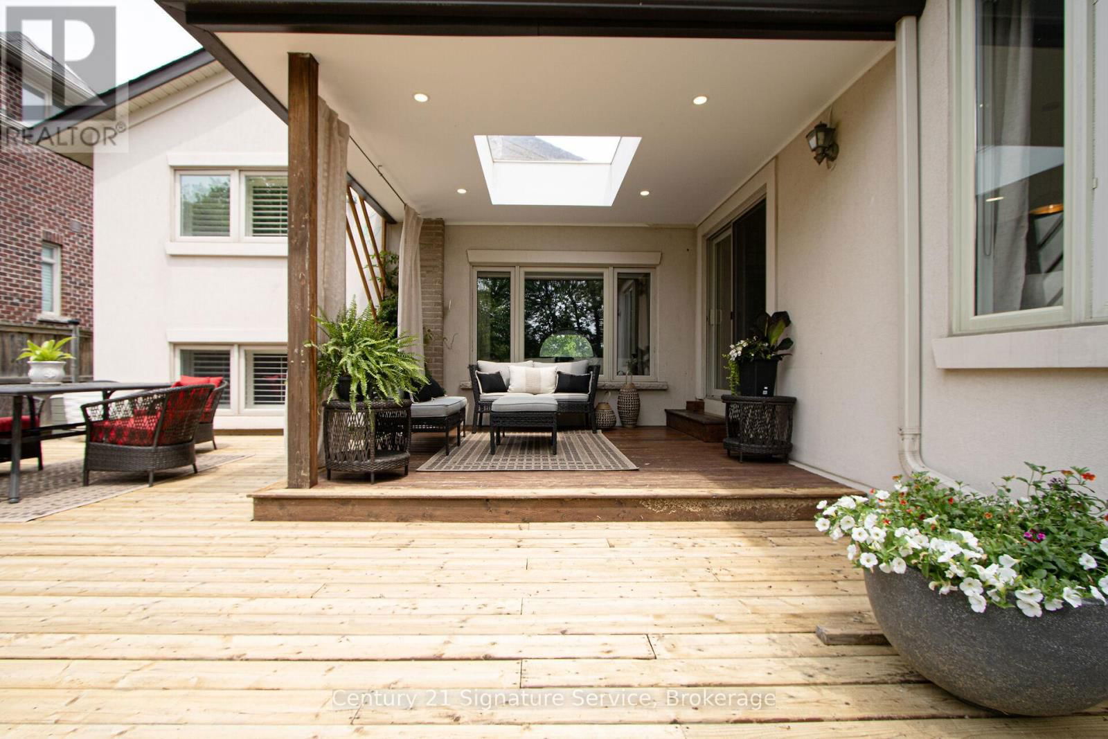 24 JOYMAR DRIVE Image 43