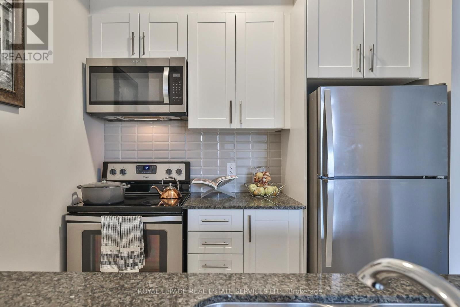 103 - 2393 BRONTE ROAD Image 10