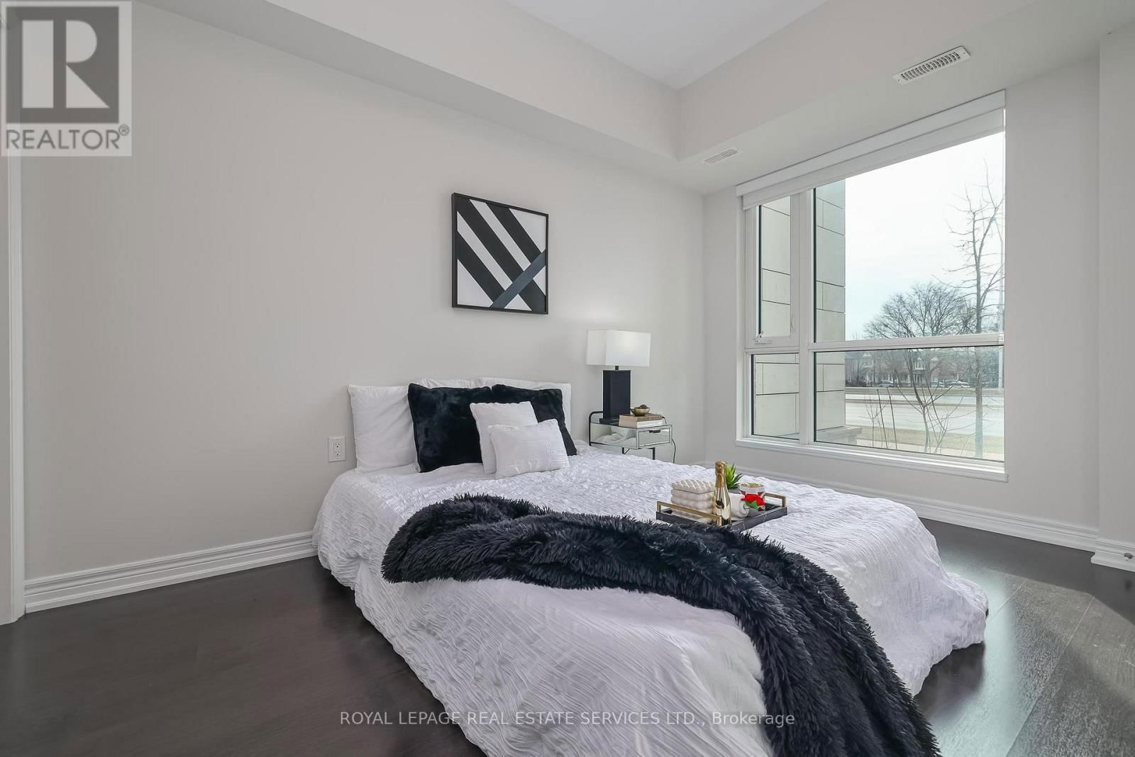 103 - 2393 BRONTE ROAD Image 13