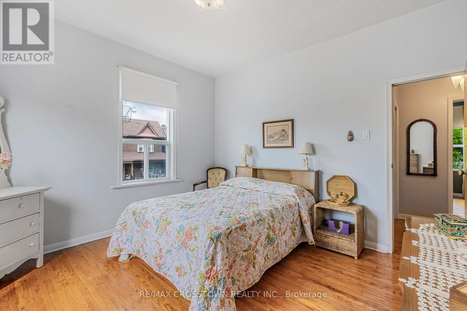 35 EDITH AVENUE Image 20