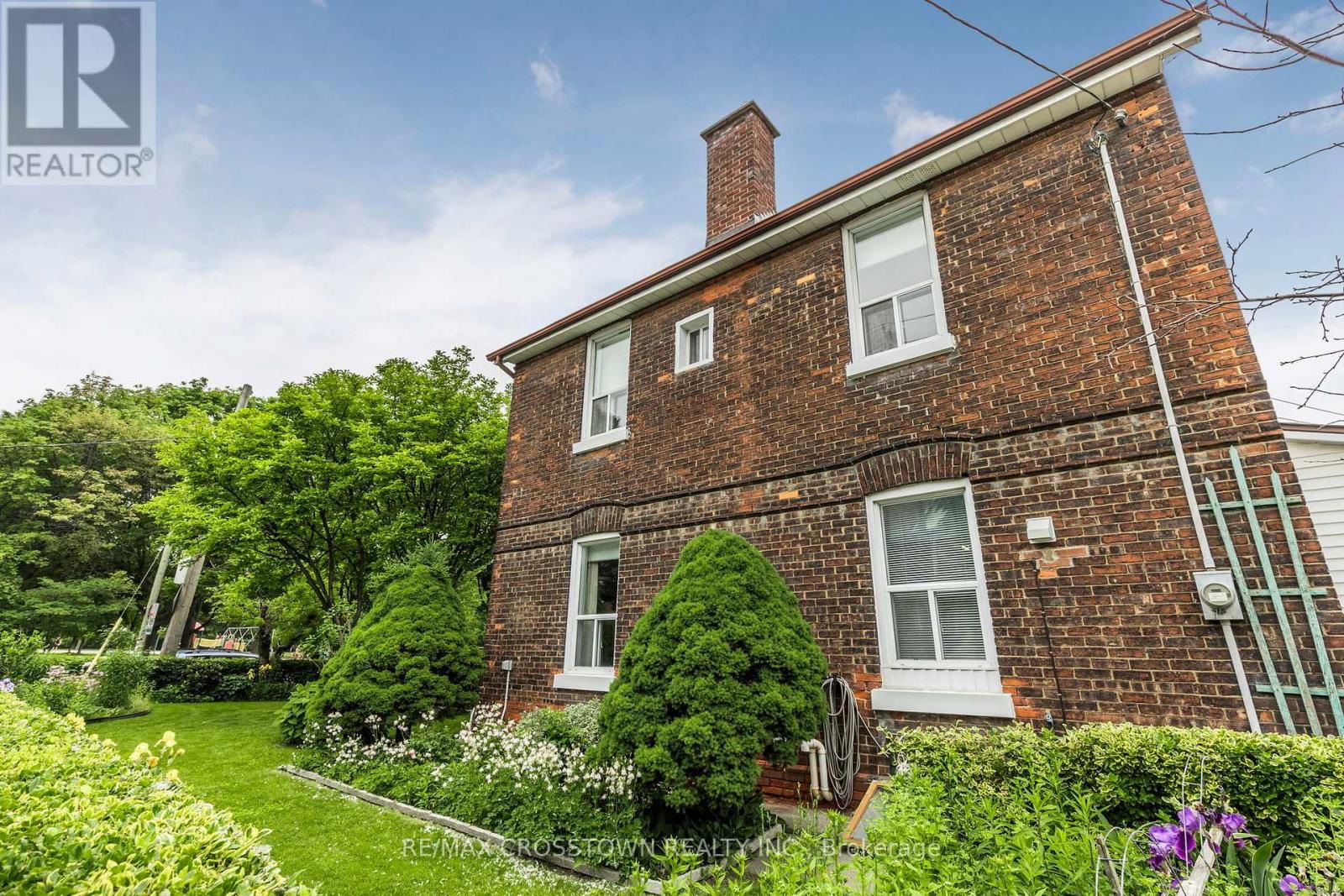35 EDITH AVENUE Image 36