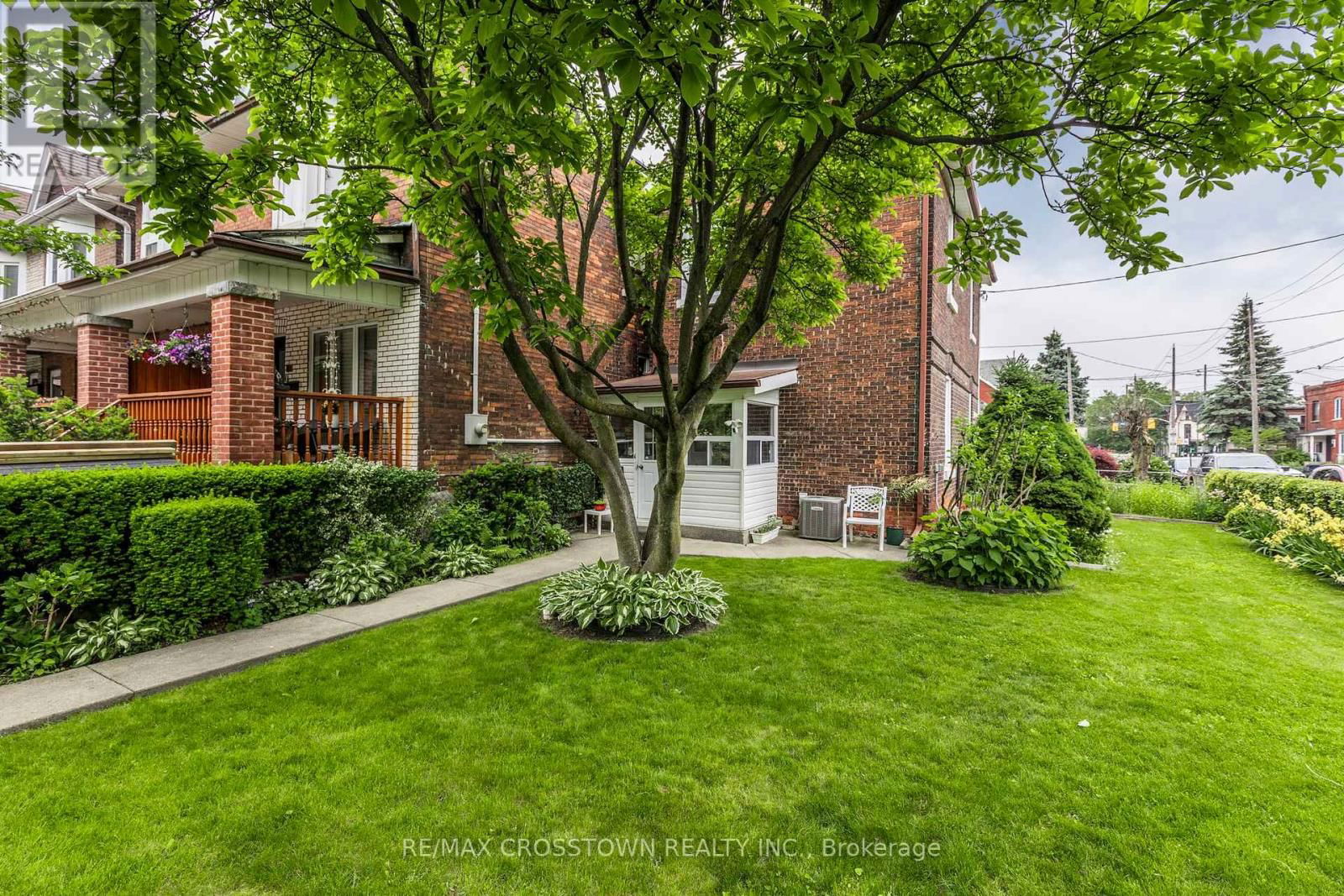 35 EDITH AVENUE Image 42
