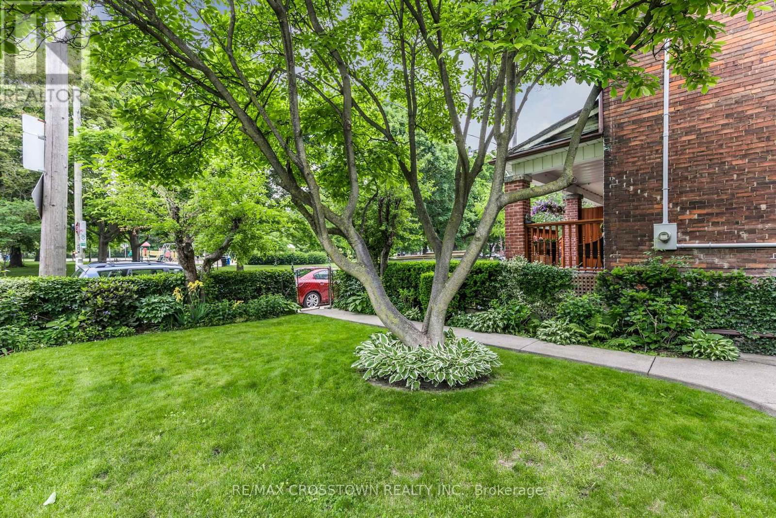 35 EDITH AVENUE Image 44