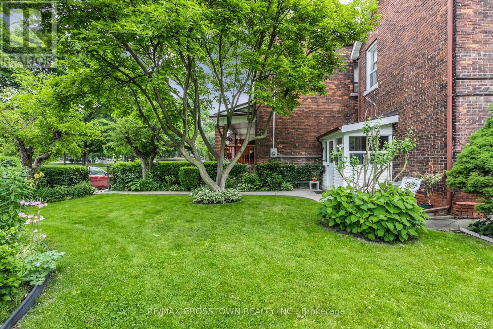 35 EDITH AVENUE Image 5