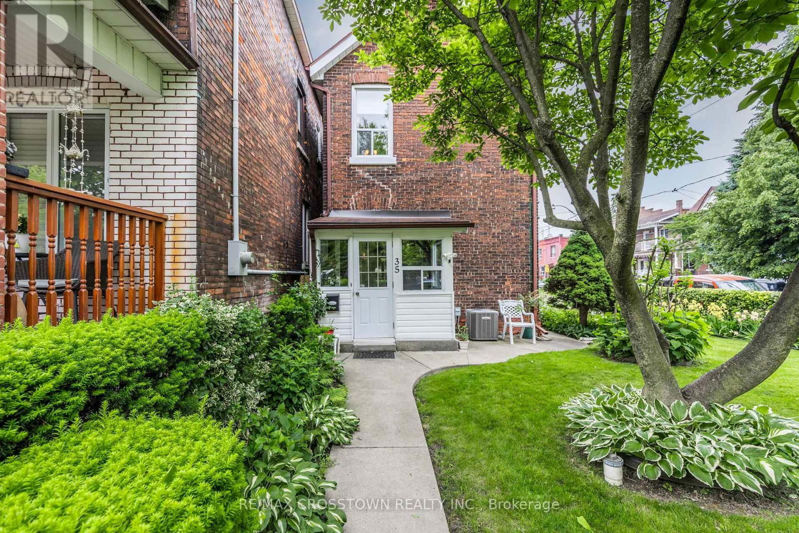 35 EDITH AVENUE Image 6