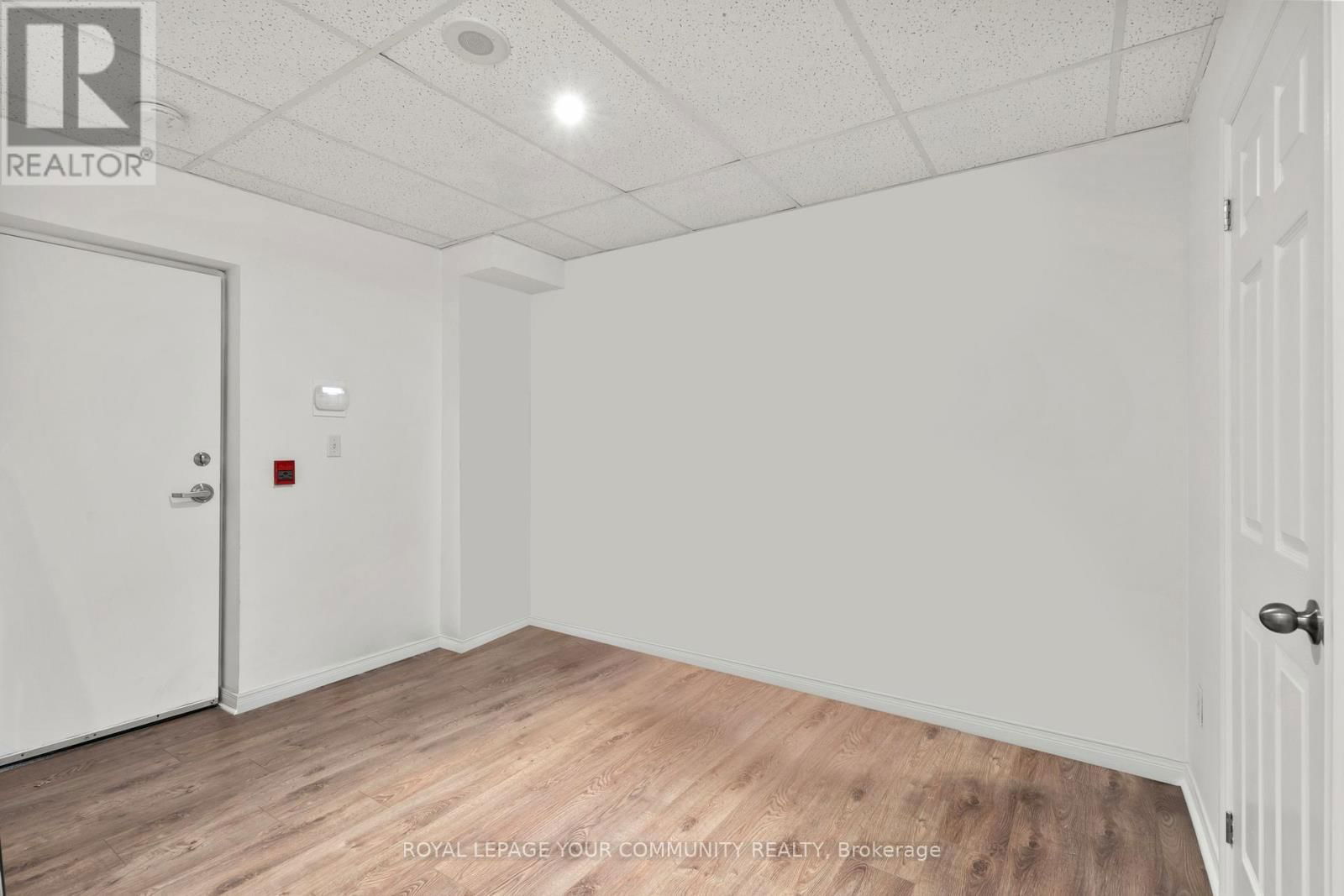 13 - 210 MANITOBA STREET Image 25
