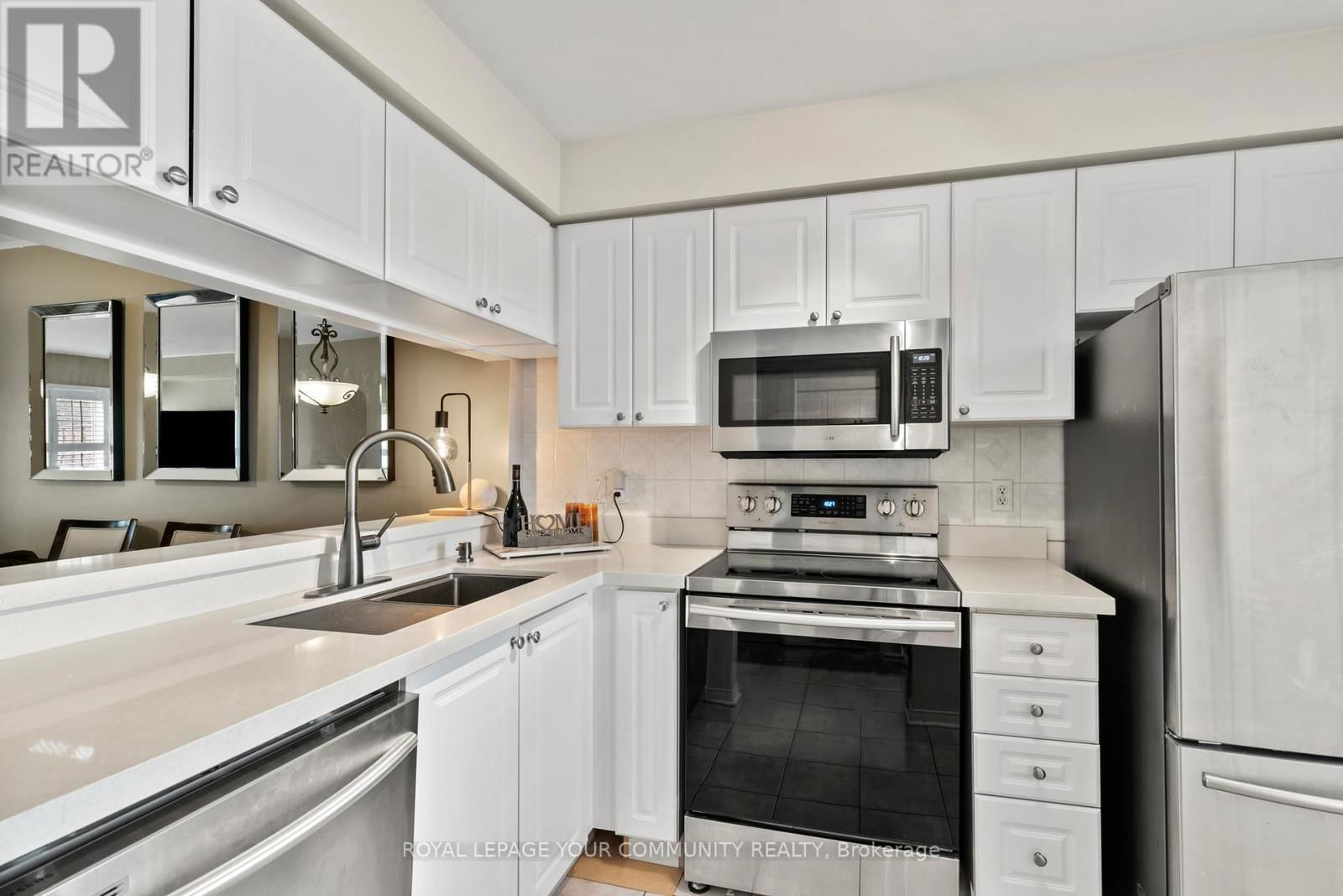 13 - 210 MANITOBA STREET Image 3