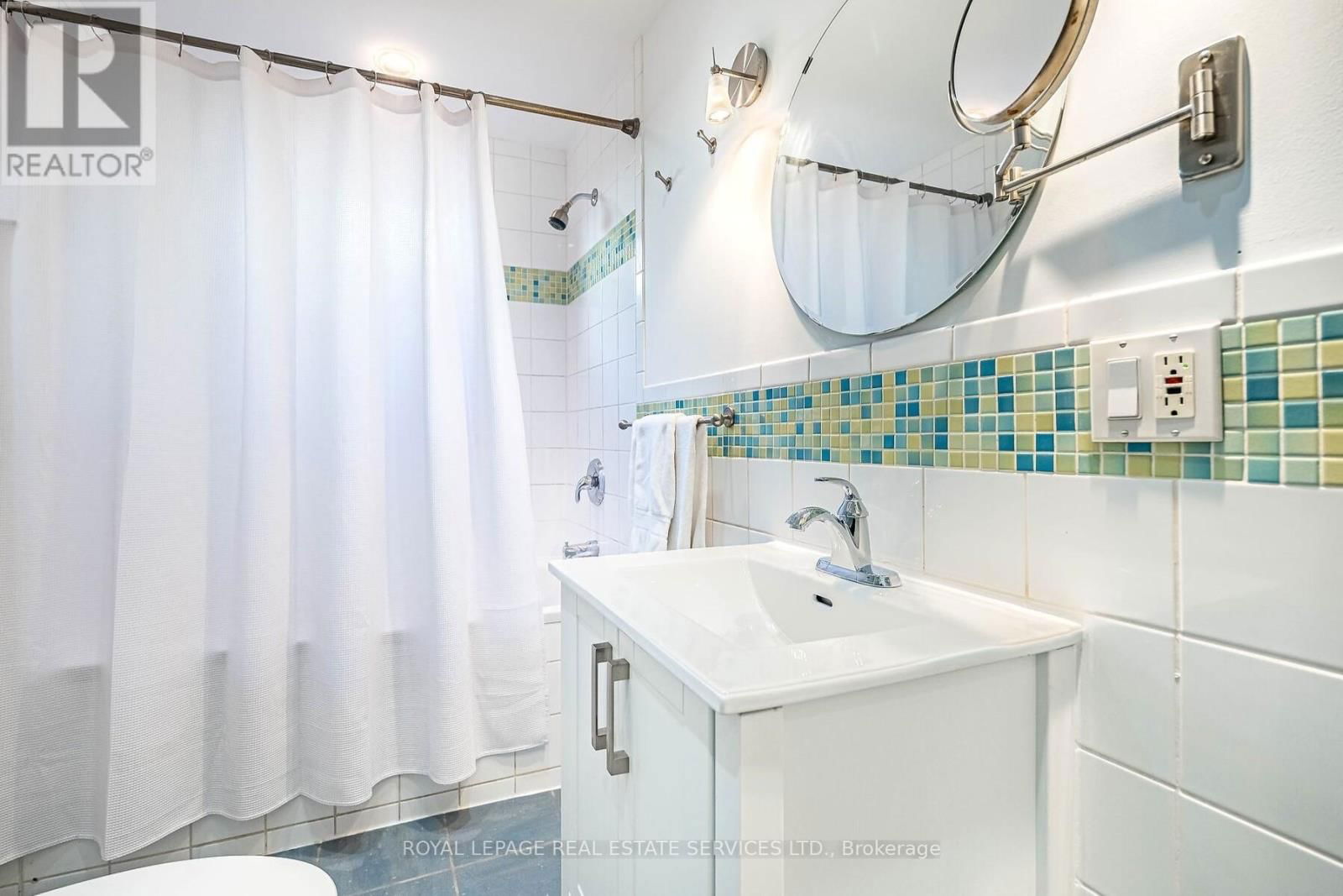 48 THIRTEENTH STREET Image 20