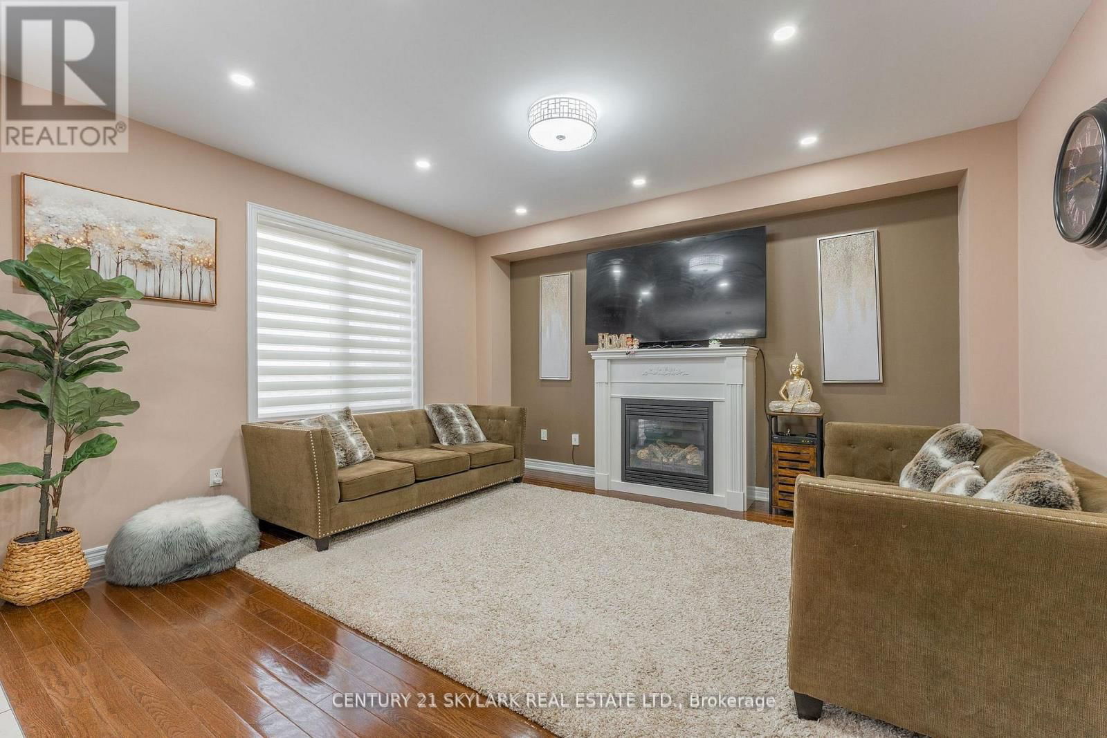 197 SUSSEXVALE DRIVE Image 10