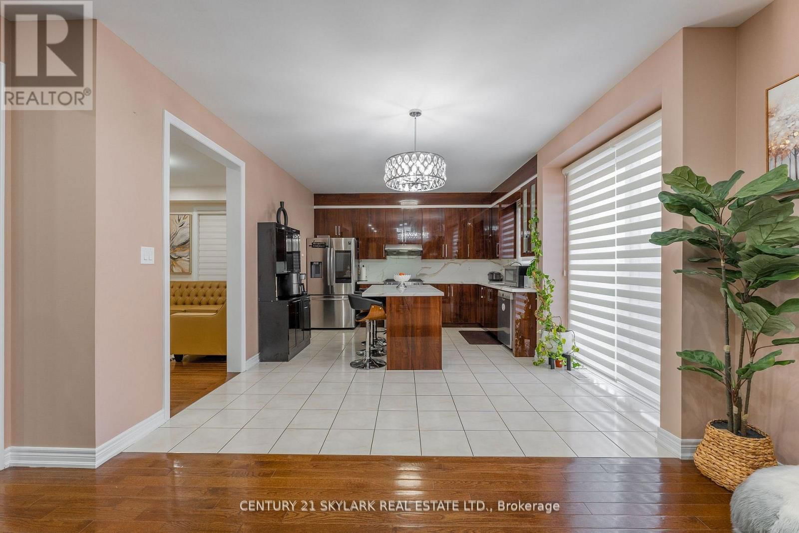 197 SUSSEXVALE DRIVE Image 11