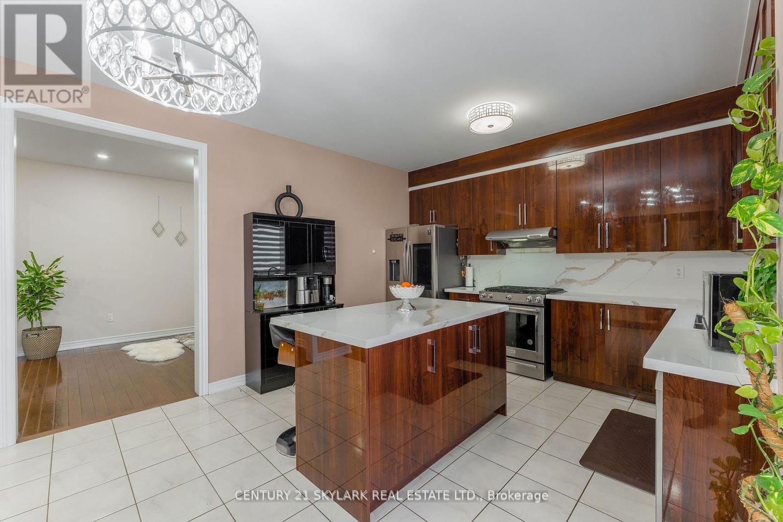 197 SUSSEXVALE DRIVE Image 12