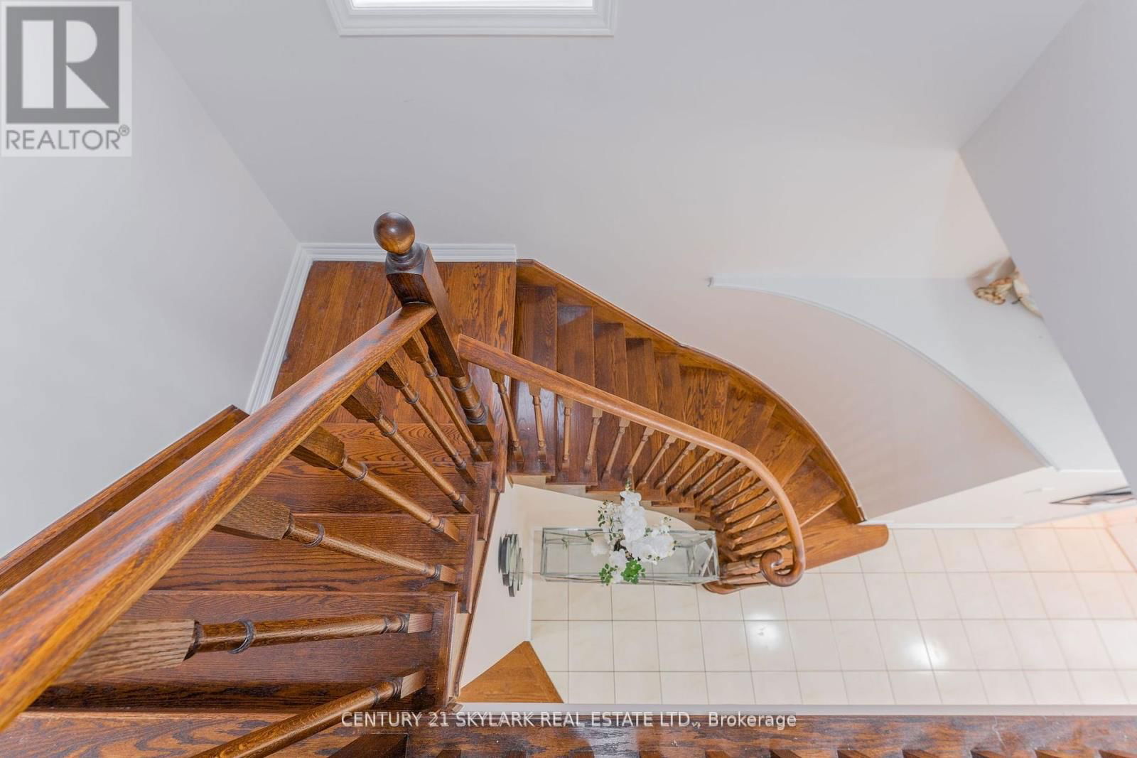 197 SUSSEXVALE DRIVE Image 16