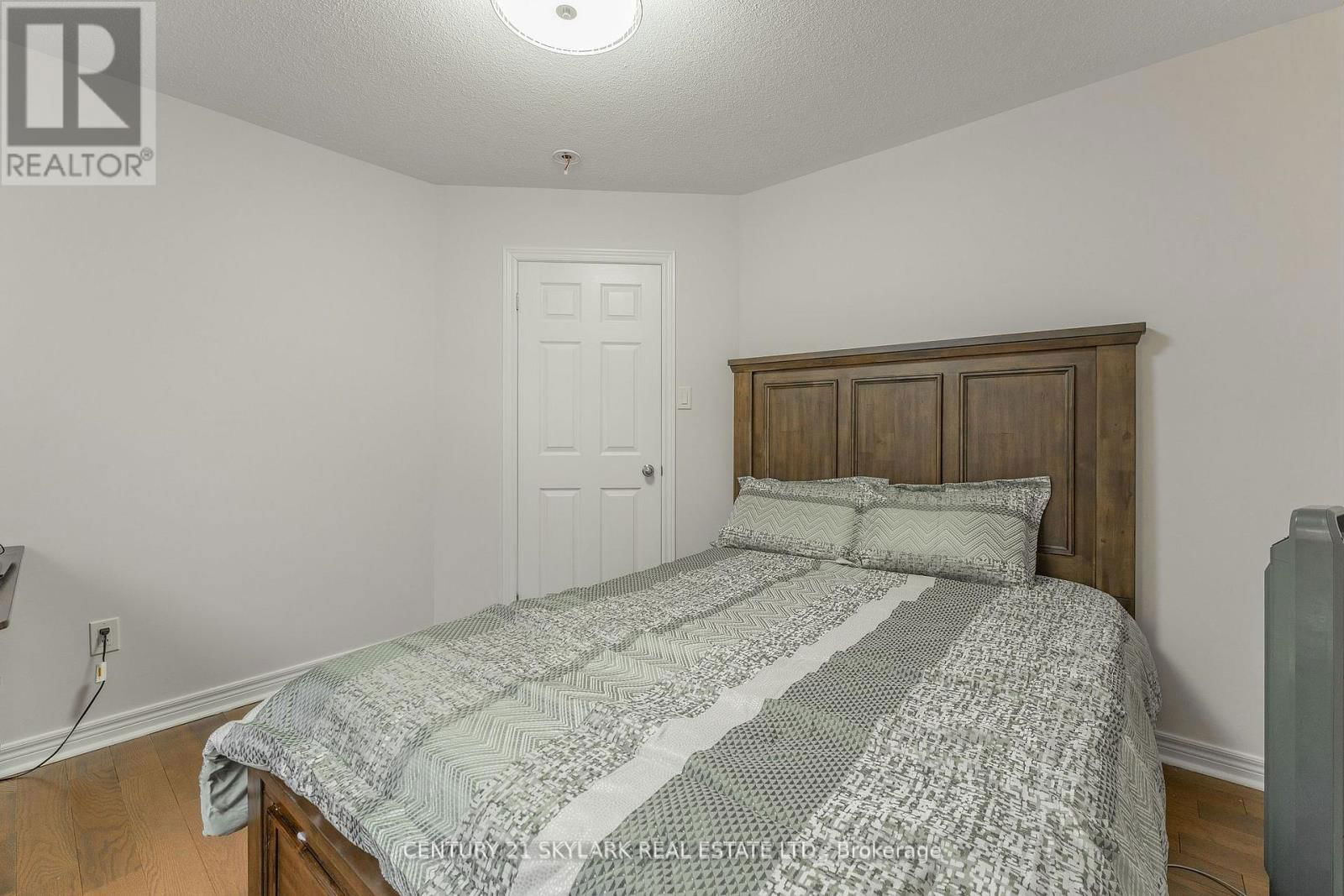 197 SUSSEXVALE DRIVE Image 31