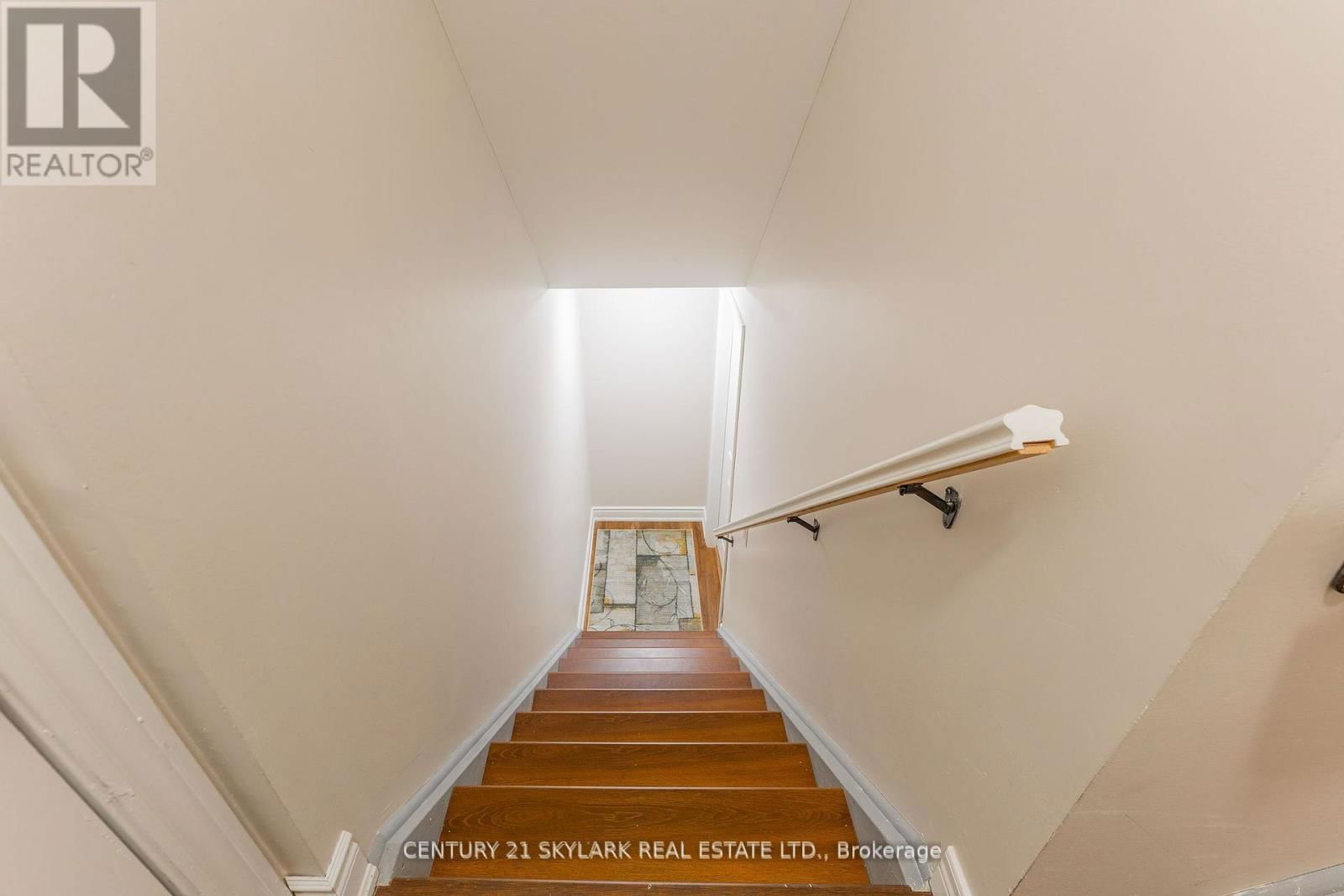 197 SUSSEXVALE DRIVE Image 35