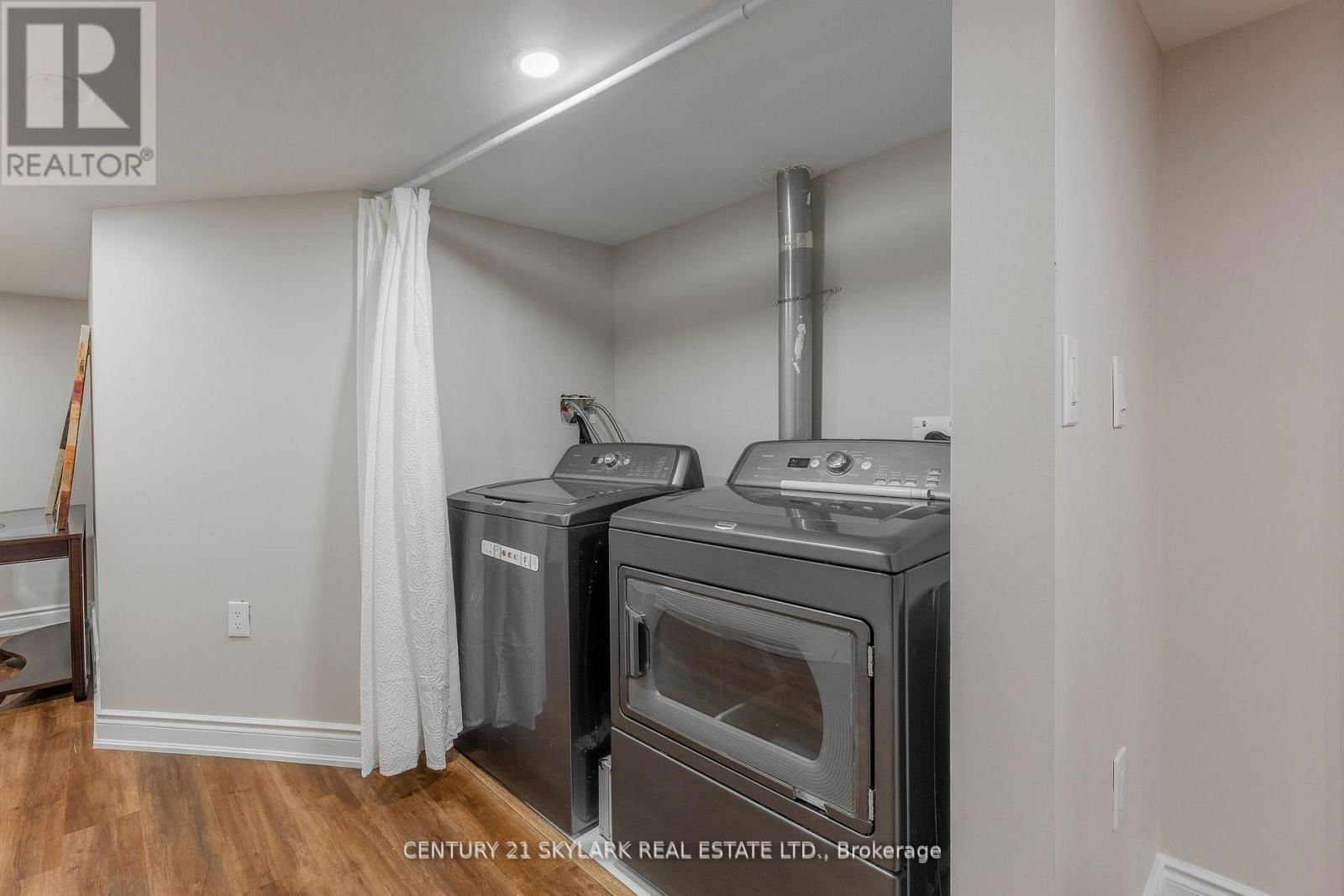 197 SUSSEXVALE DRIVE Image 42