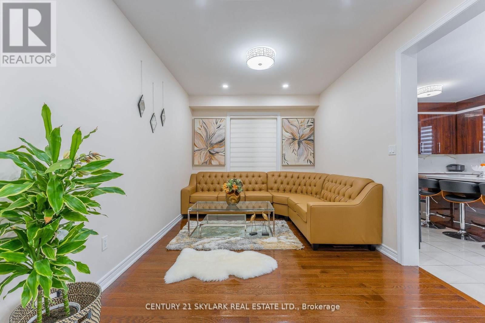 197 SUSSEXVALE DRIVE Image 7