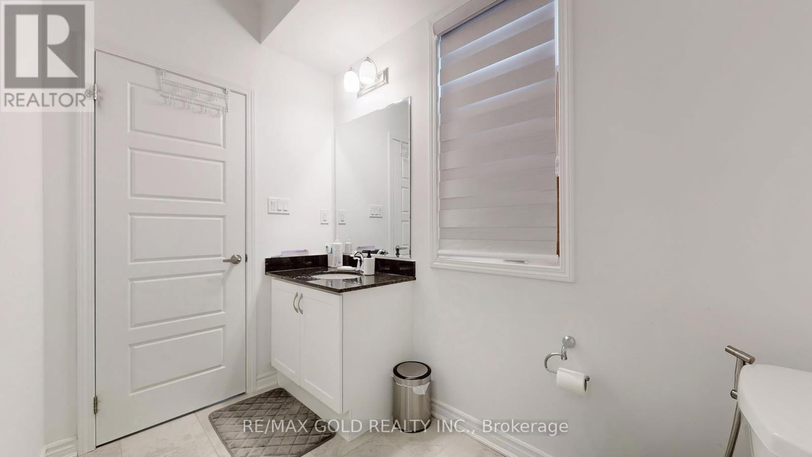 1210 ANSON GATE Image 14