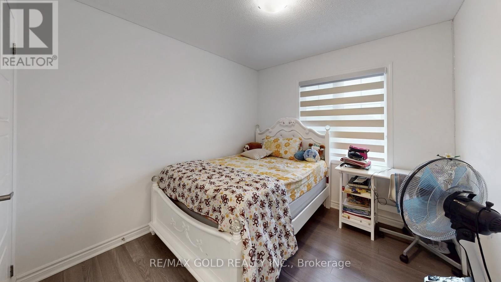 1210 ANSON GATE Image 39