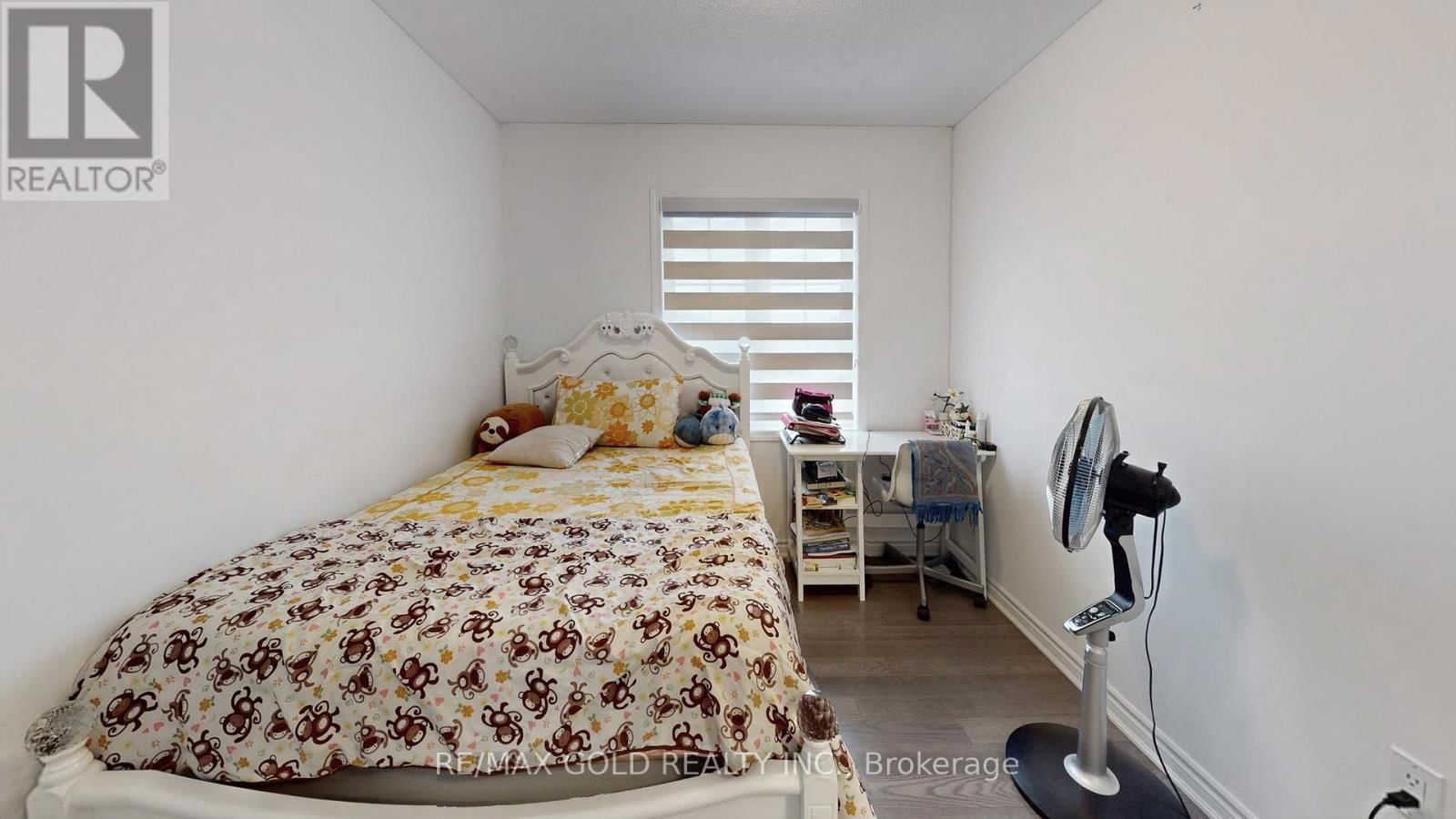 1210 ANSON GATE Image 40