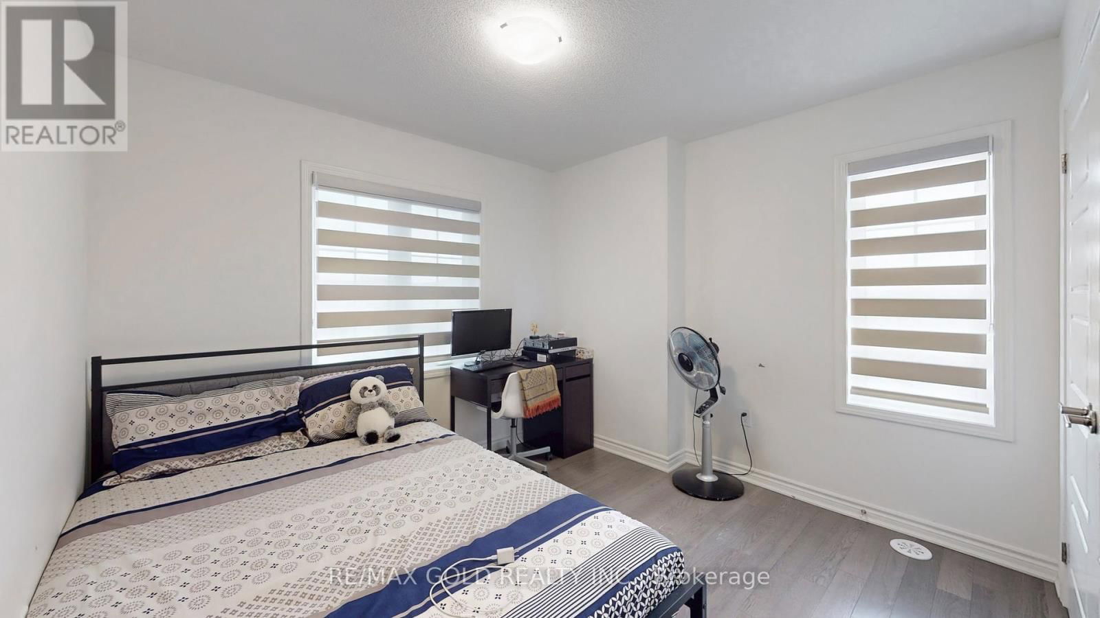 1210 ANSON GATE Image 42