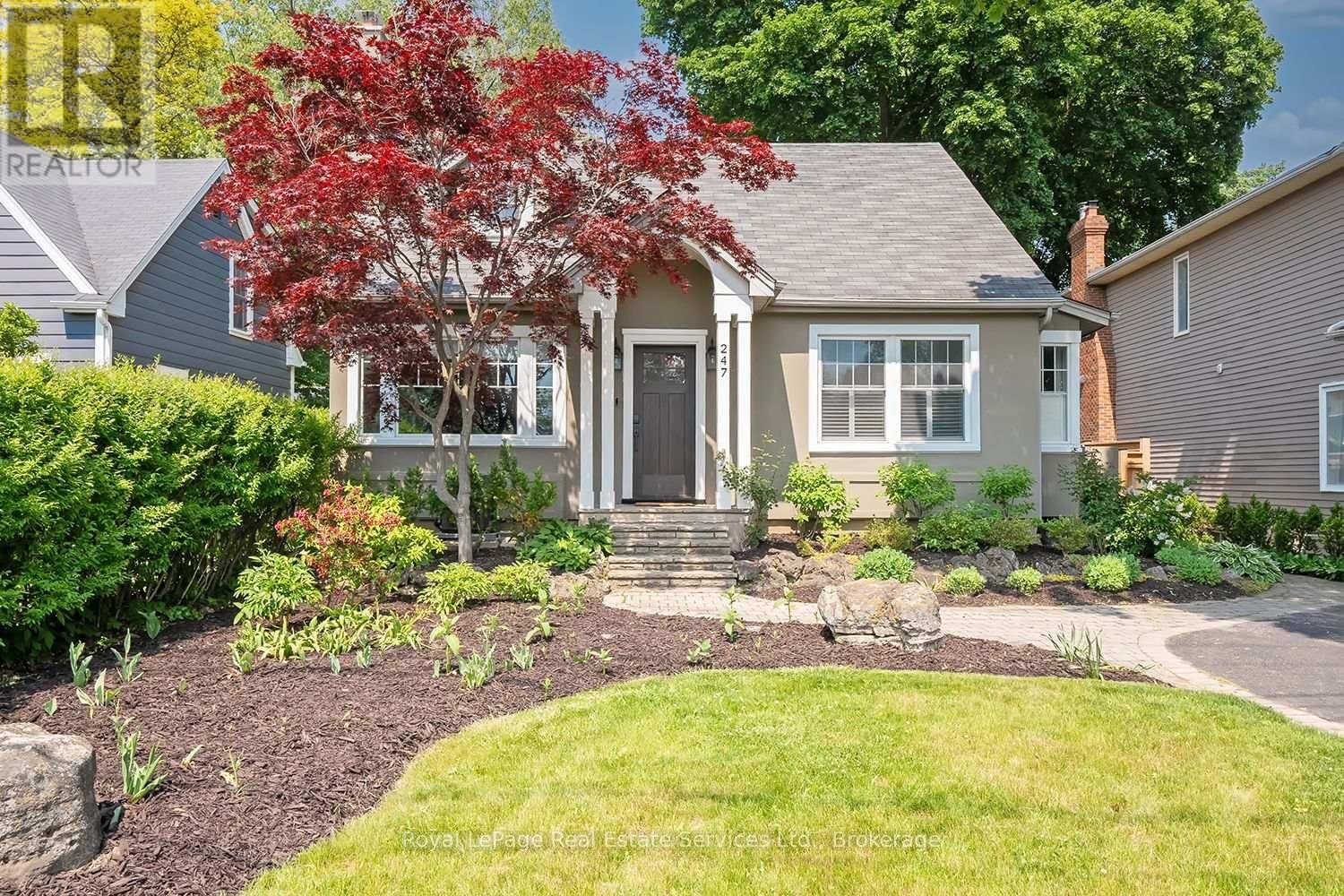 247 ALLAN STREET Image 2