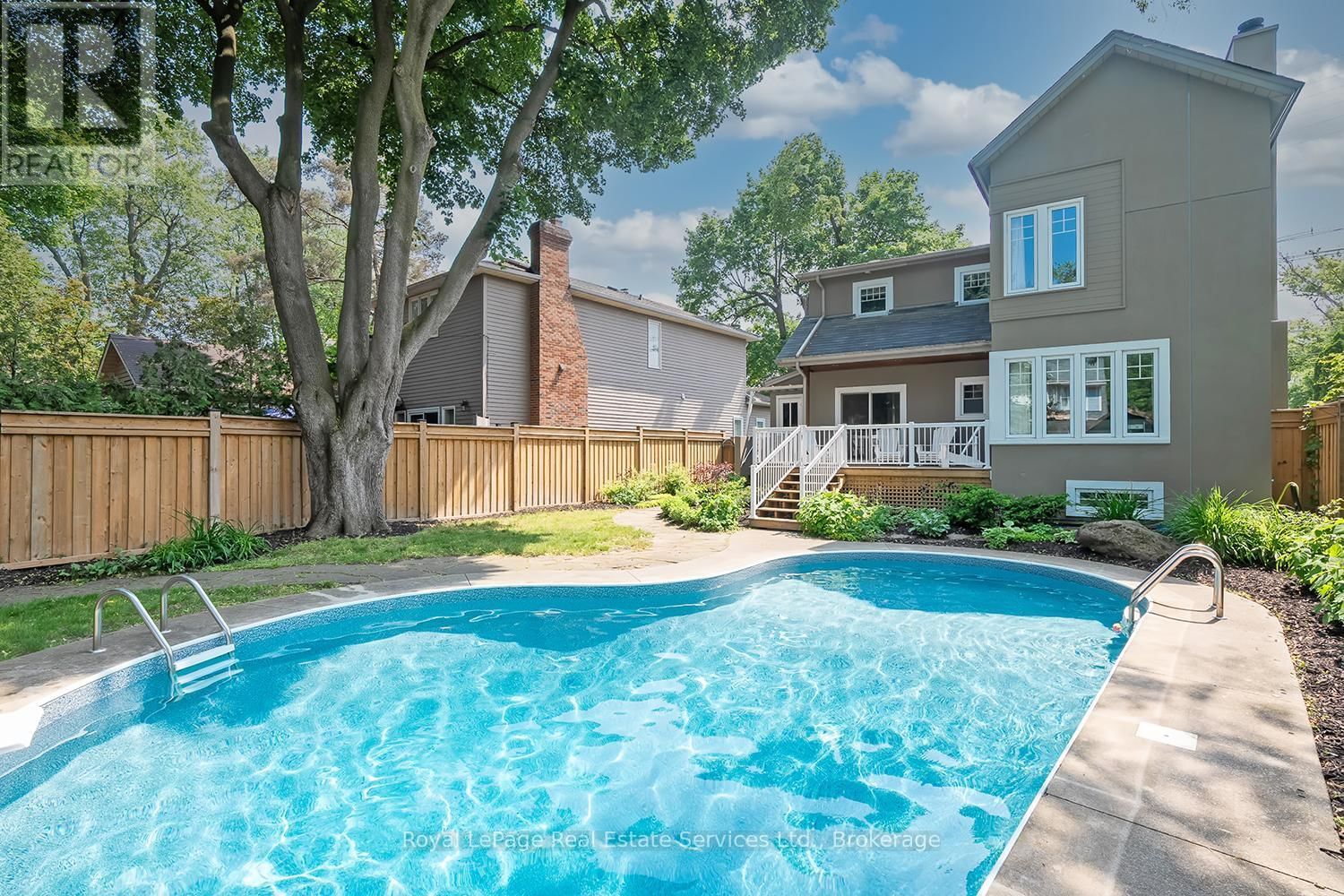 247 ALLAN STREET Image 37