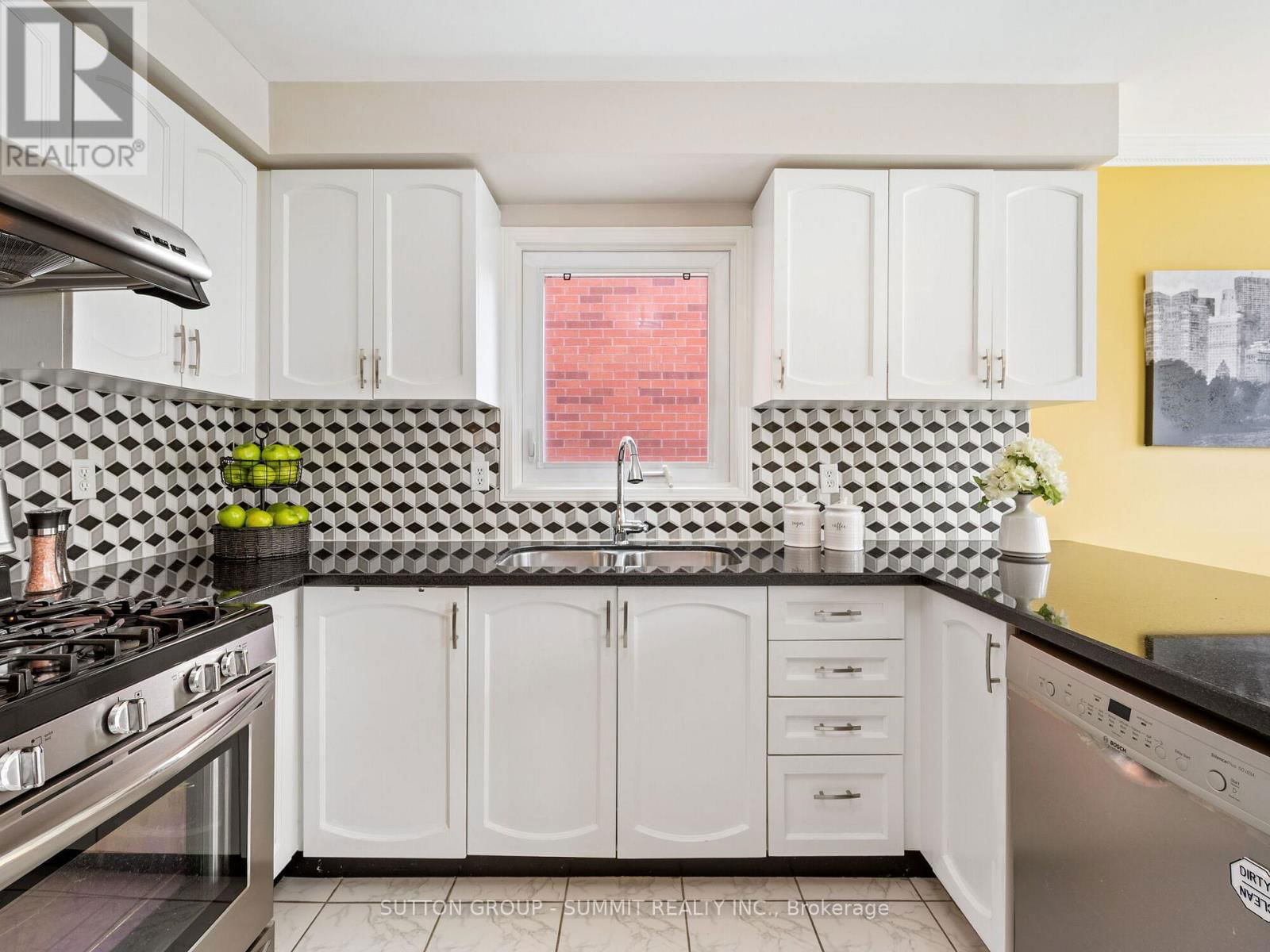 5726 TAYSIDE CRESCENT Image 12