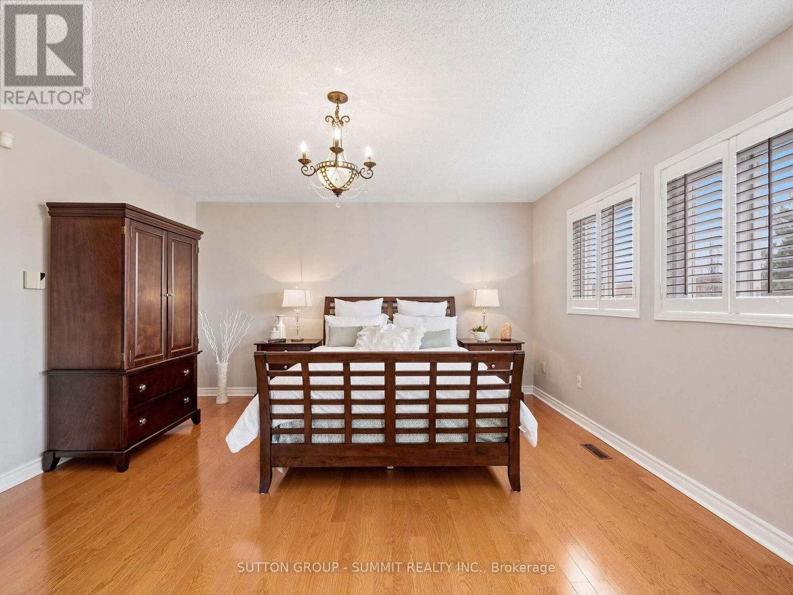 5726 TAYSIDE CRESCENT Image 26