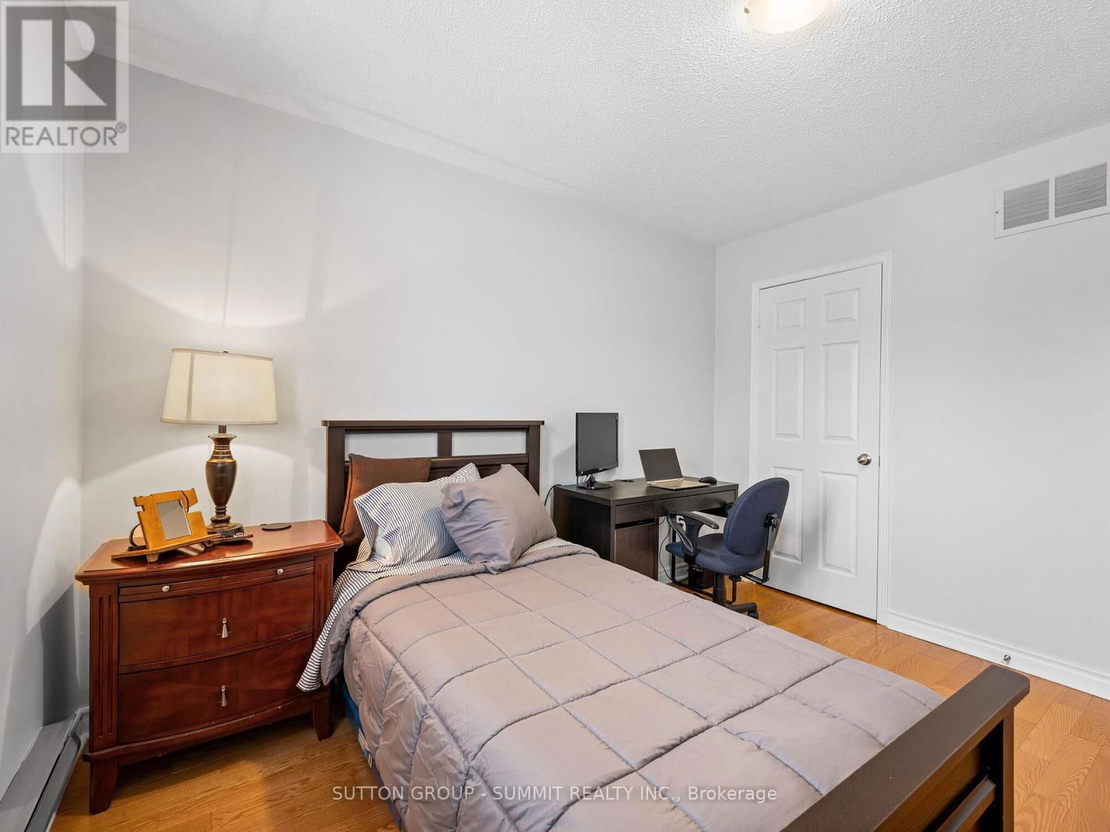 5726 TAYSIDE CRESCENT Image 37