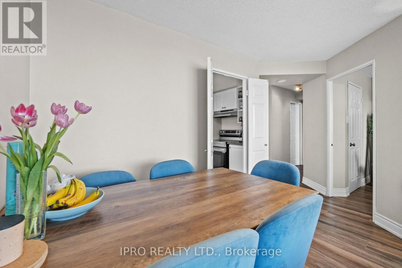 2106 - 4460 TUCANA COURT Image 11