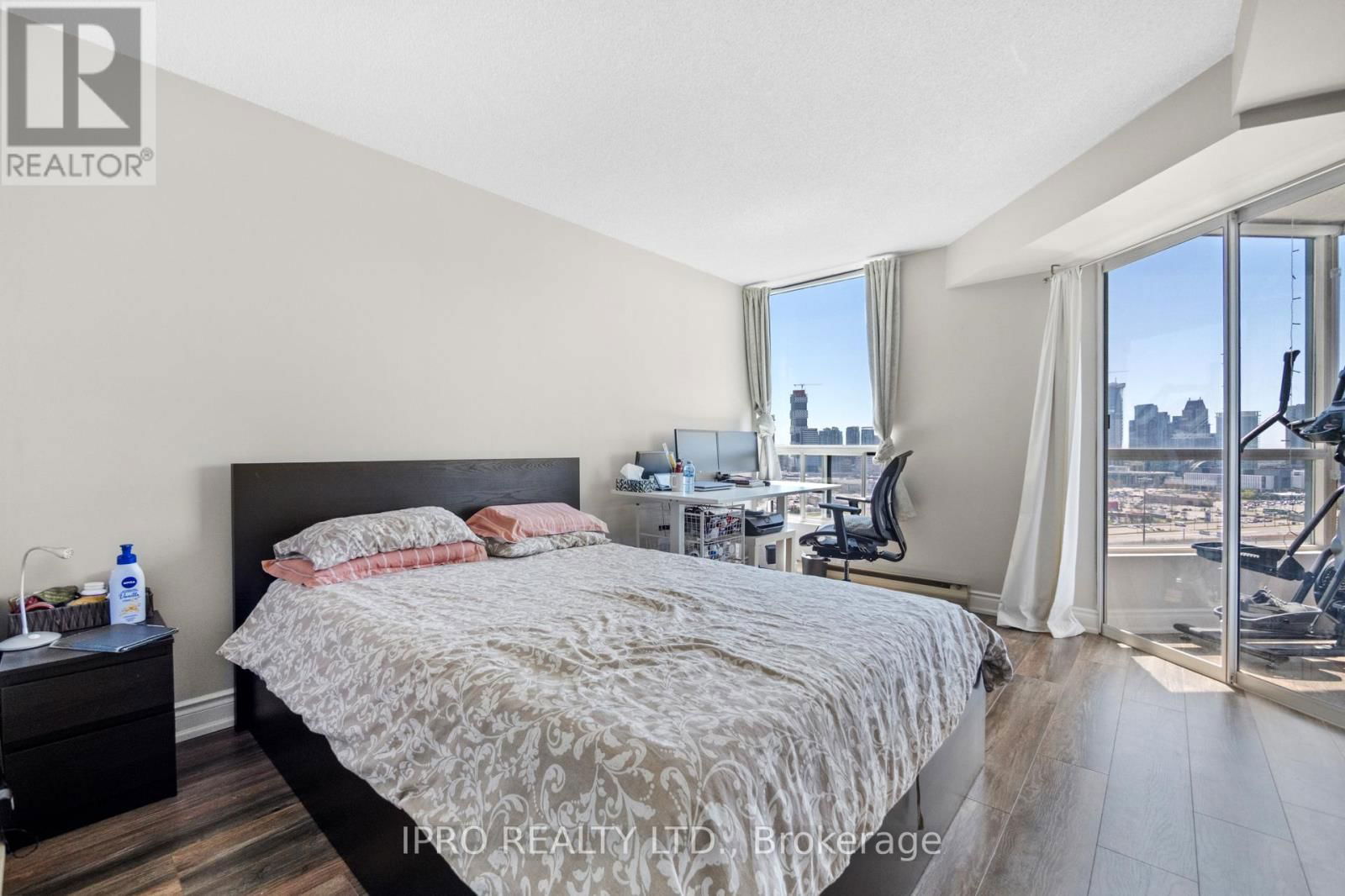 2106 - 4460 TUCANA COURT Image 27
