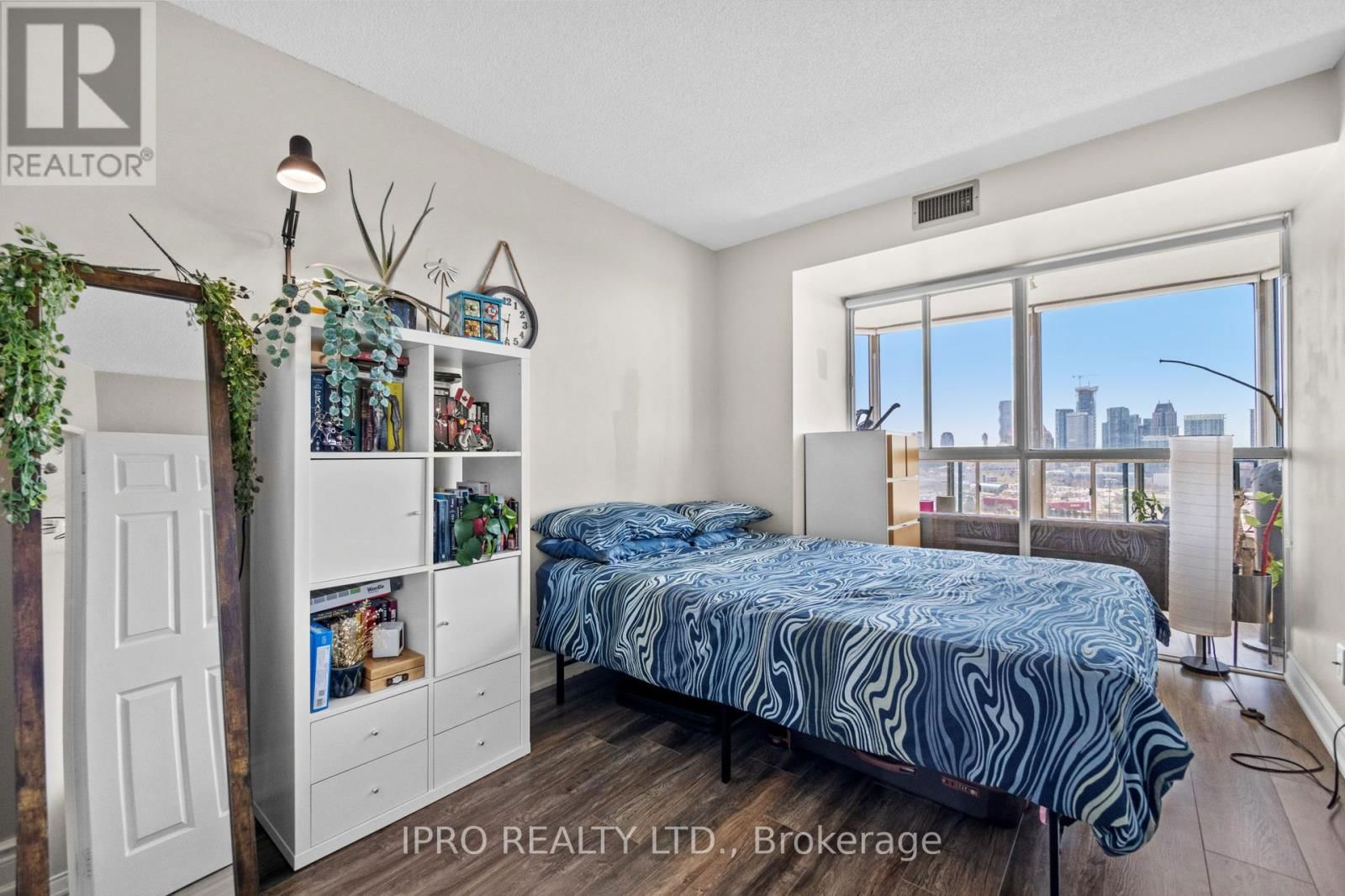 2106 - 4460 TUCANA COURT Image 30