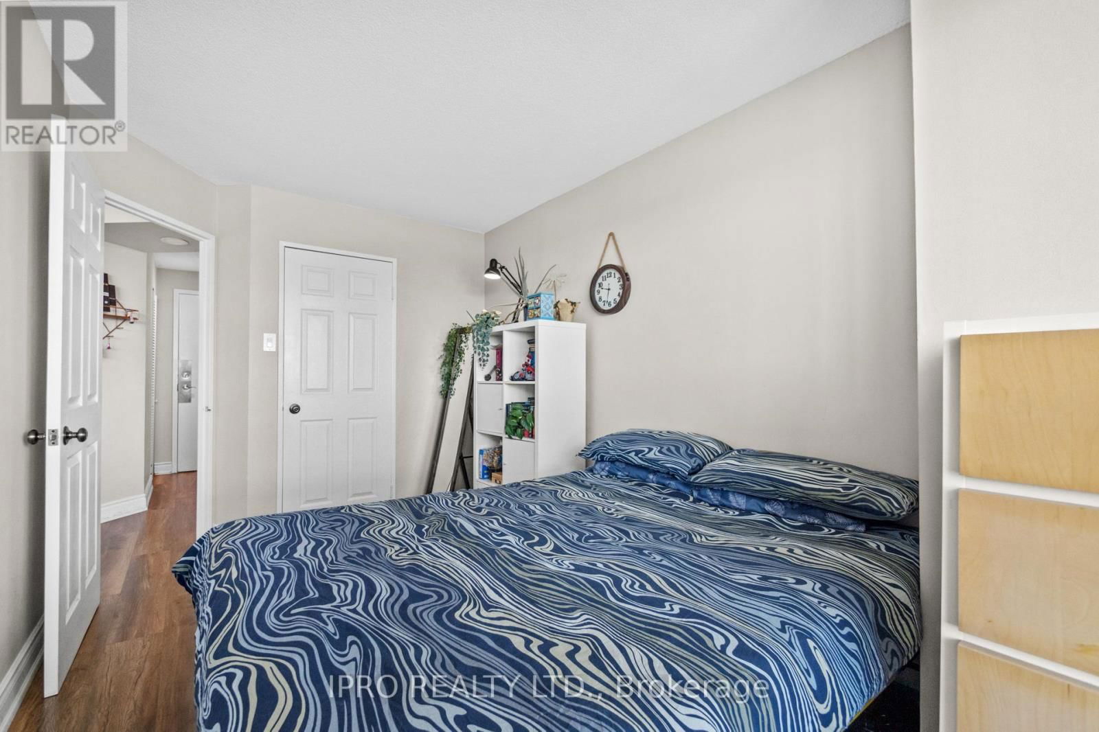 2106 - 4460 TUCANA COURT Image 32