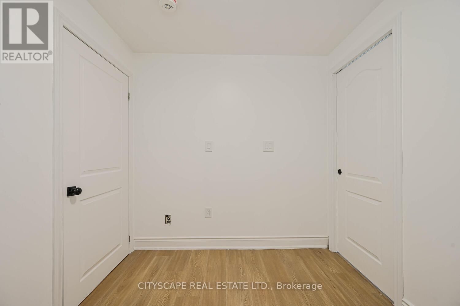 54 DAYFOOT DRIVE Image 45