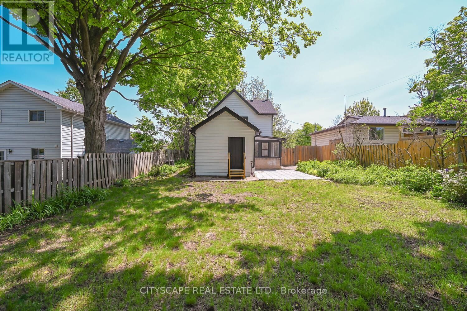 54 DAYFOOT DRIVE Image 47
