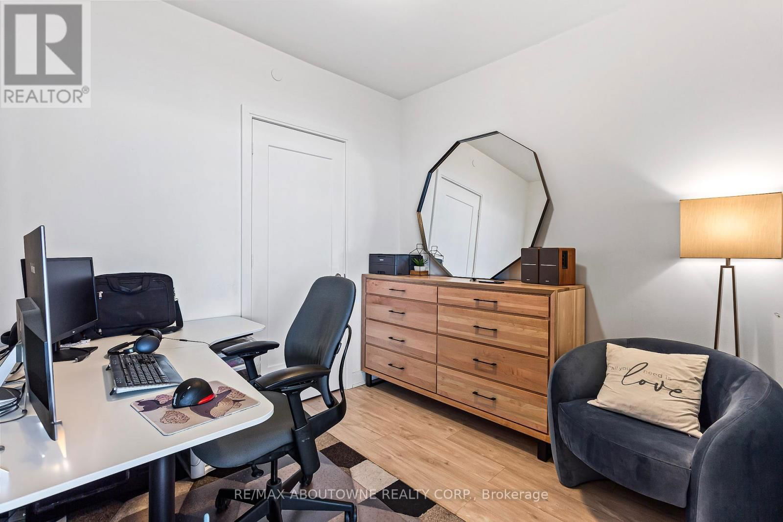 4005 - 70 ANNIE CRAIG DRIVE Image 18