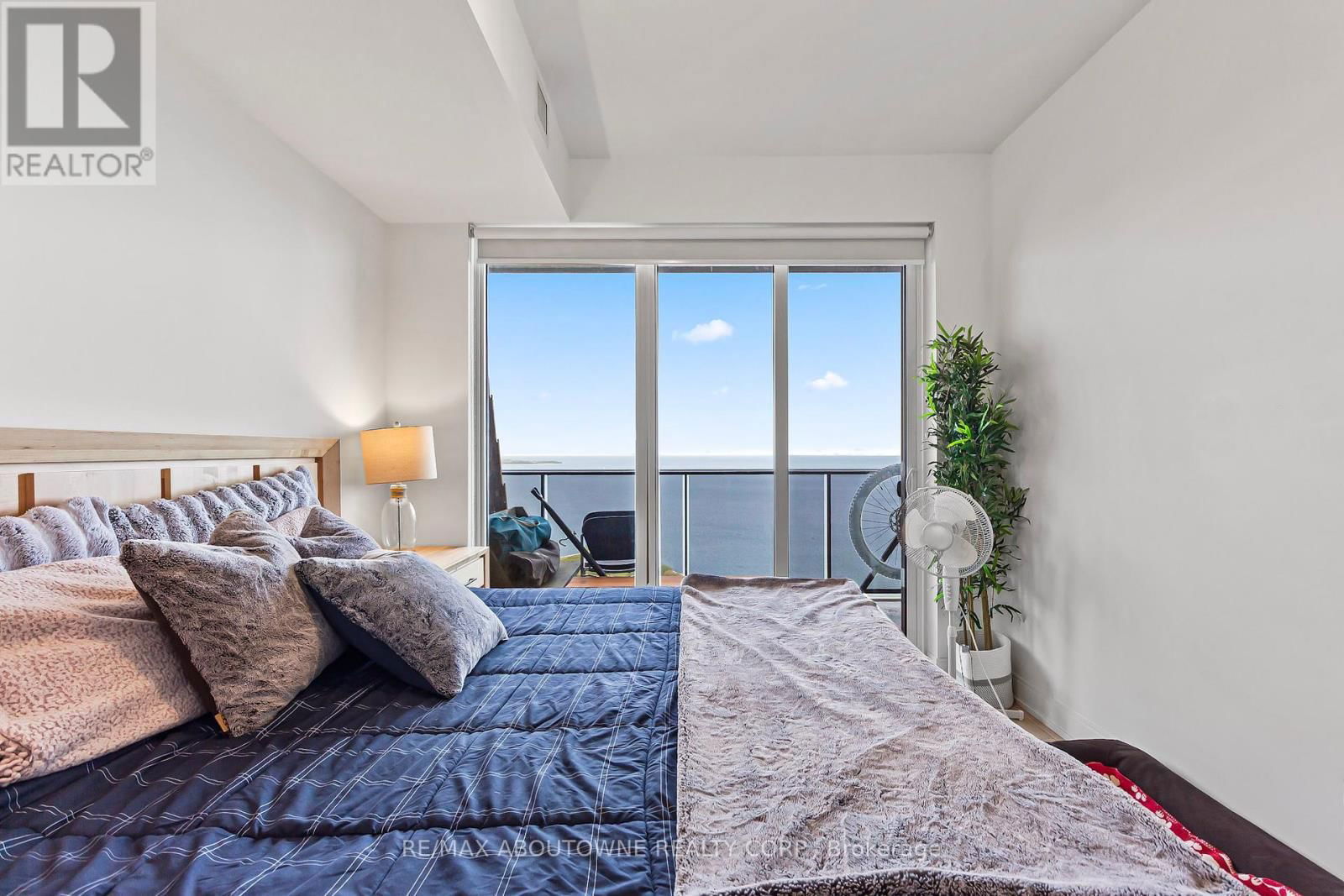 4005 - 70 ANNIE CRAIG DRIVE Image 23