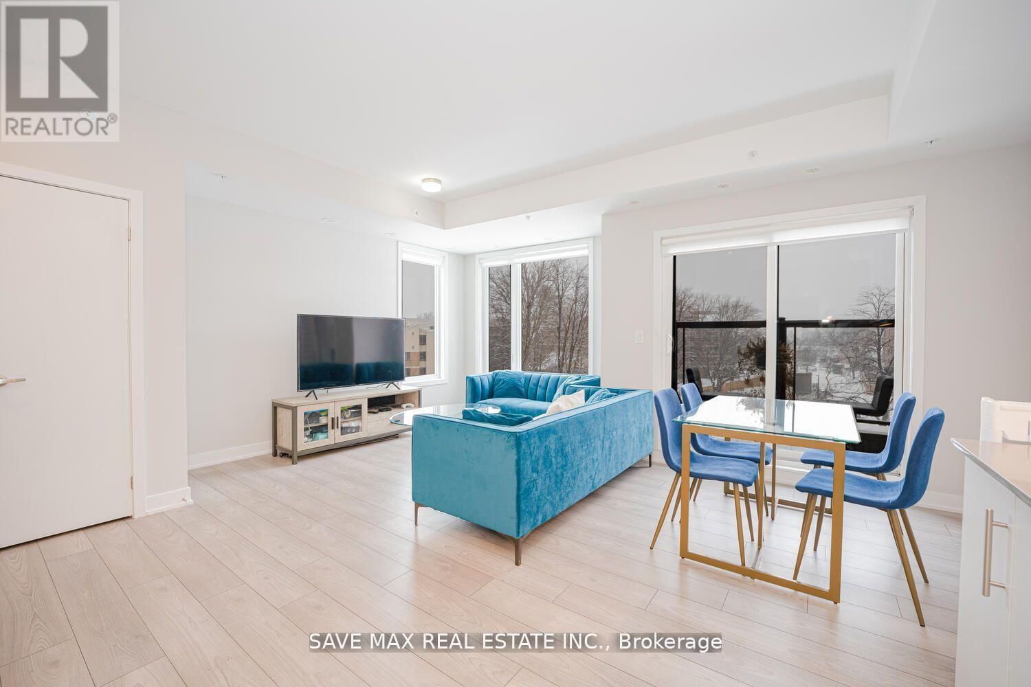 2 - 3472 WIDDICOMBE WAY Image 4