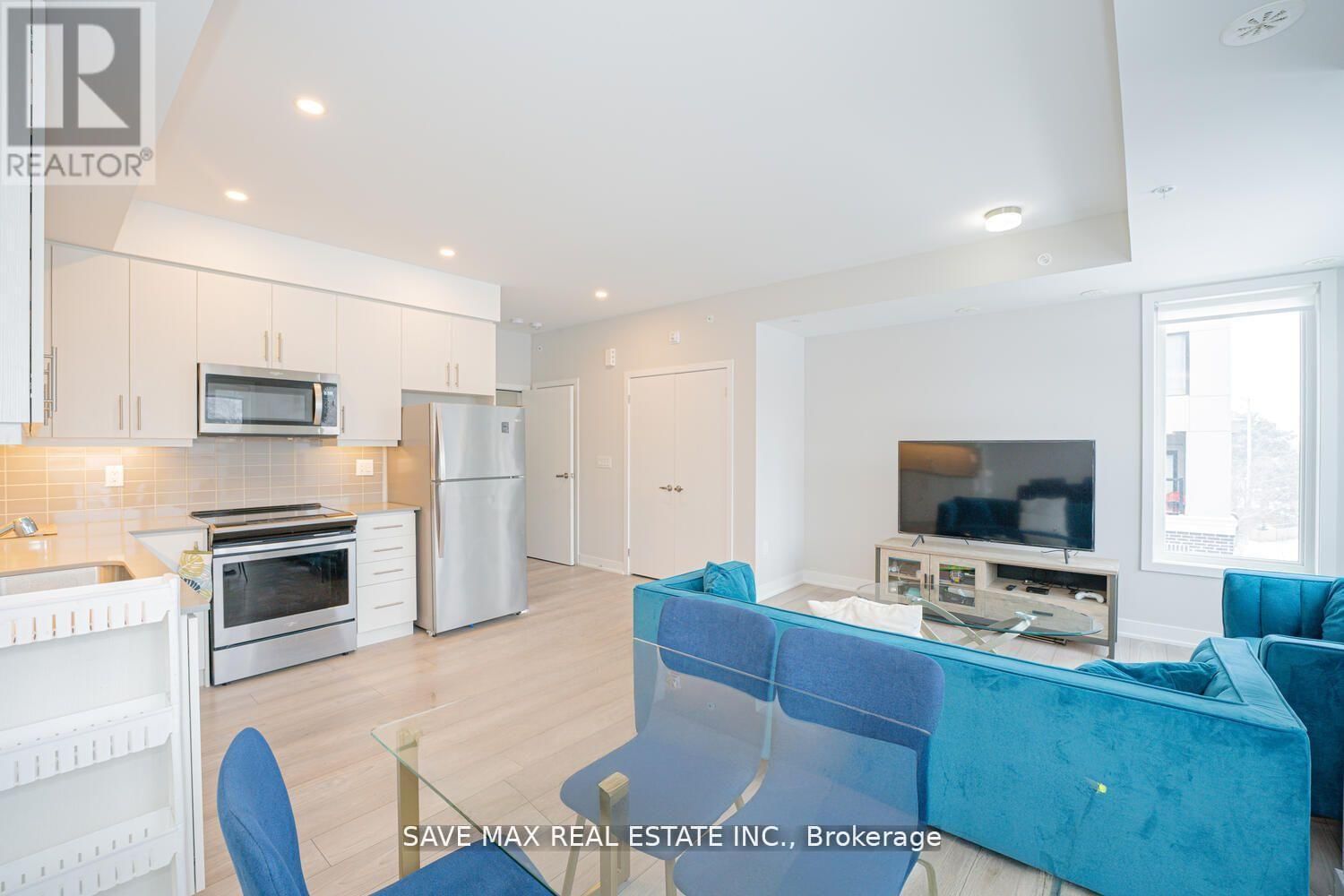 2 - 3472 WIDDICOMBE WAY Image 5