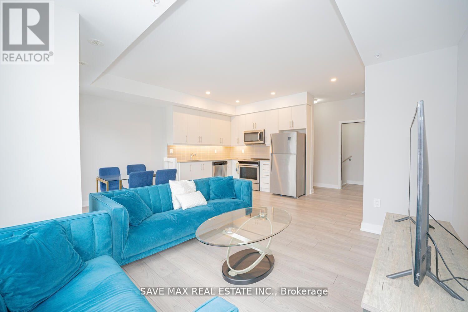2 - 3472 WIDDICOMBE WAY Image 6