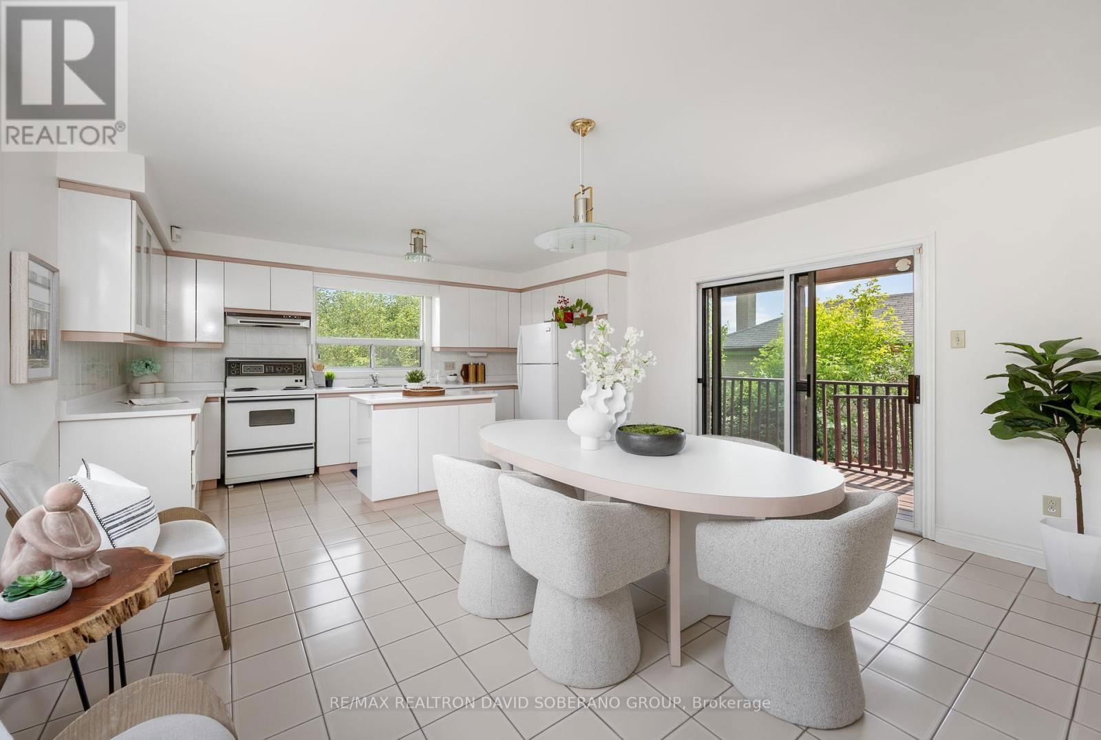 53 FLAMBOROUGH DRIVE Image 18
