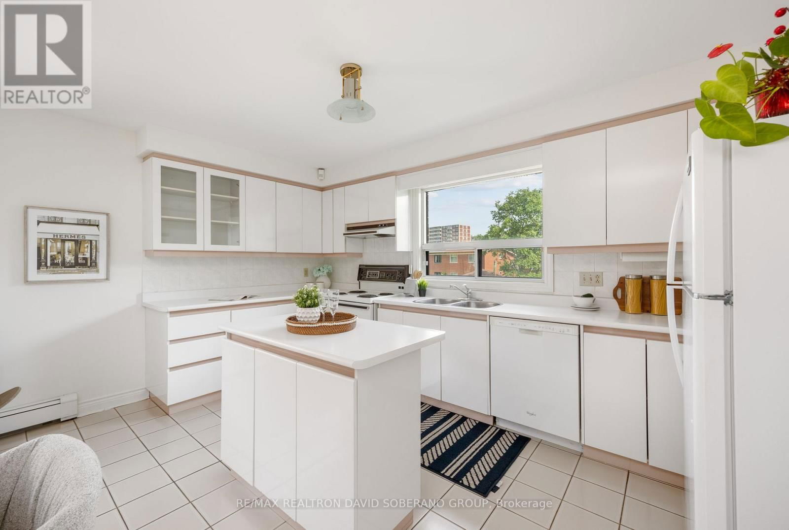 53 FLAMBOROUGH DRIVE Image 19