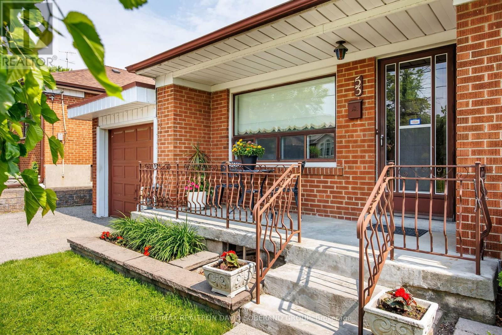 53 FLAMBOROUGH DRIVE Image 3