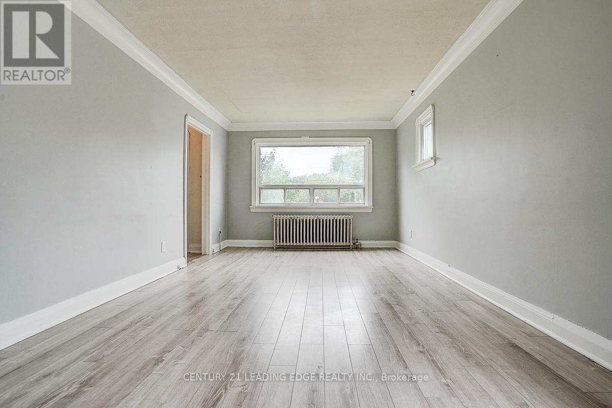 1173 ISLINGTON AVENUE EAST Image 15