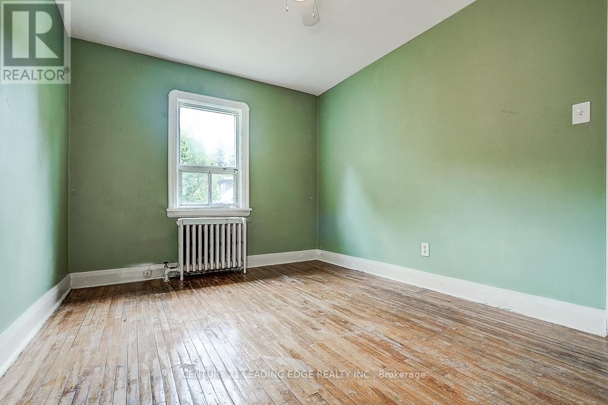1173 ISLINGTON AVENUE EAST Image 25