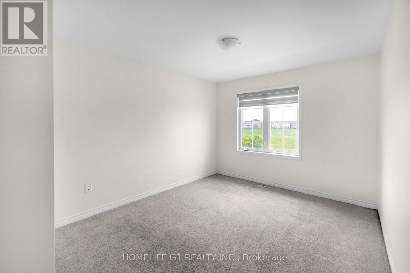 158 THORNBUSH BOULEVARD Image 22