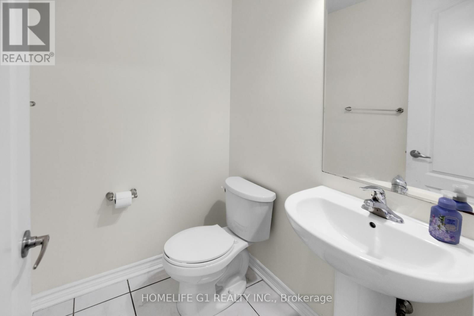 158 THORNBUSH BOULEVARD Image 7