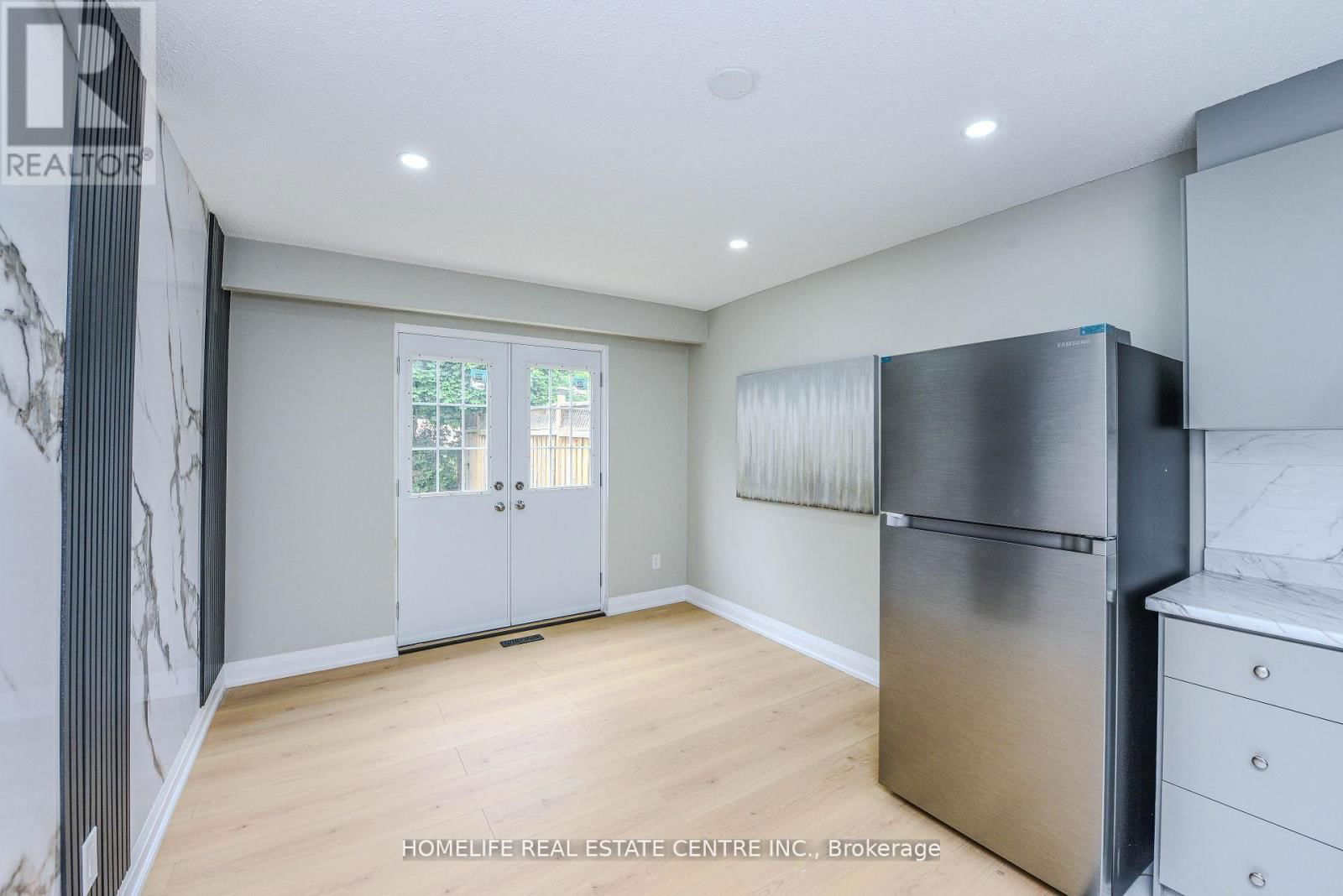 37 NEWLYN CRESCENT Image 23